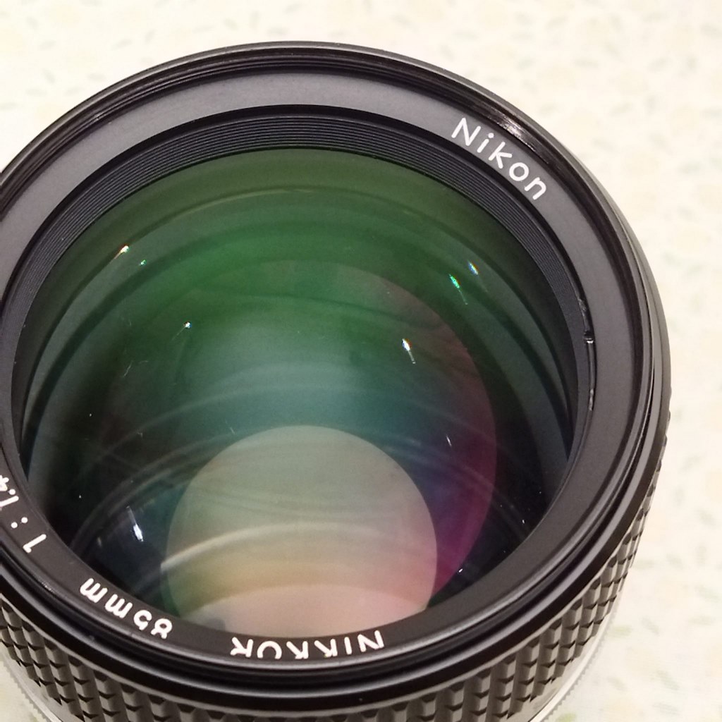 Nikon Nikkor f1.4 85 mm AI-S Manual focus - Image 9
