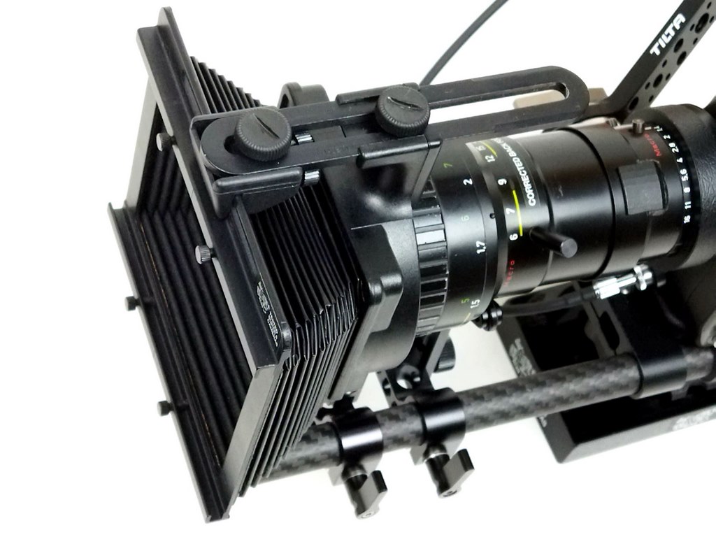 Beaulieu 4008 ZM4 + Matte box + Video-assist + Base + Wooden grip (250MB) - Image 6