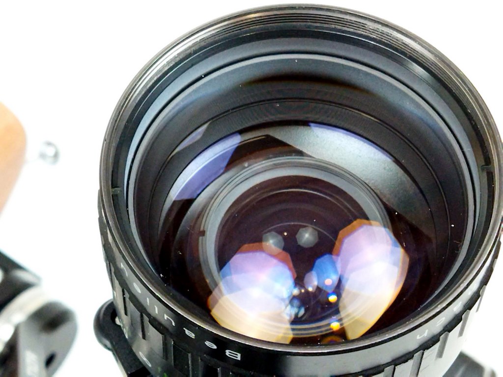 Beaulieu 4008 ZM4 + Matte box + Video-assist + Base + Wooden grip (250MB) - Image 19