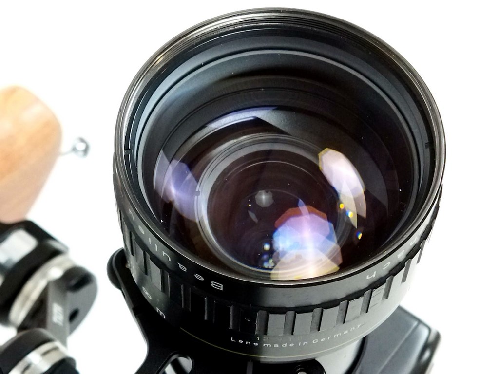 Beaulieu 4008 ZM4 + Matte box + Video-assist + Base + Wooden grip (250MB) - Image 21