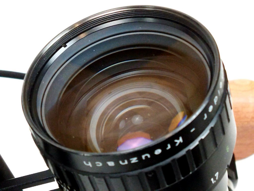 Beaulieu 4008 ZM4 + Matte box + Video-assist + Base + Wooden grip (250MB) - Image 23