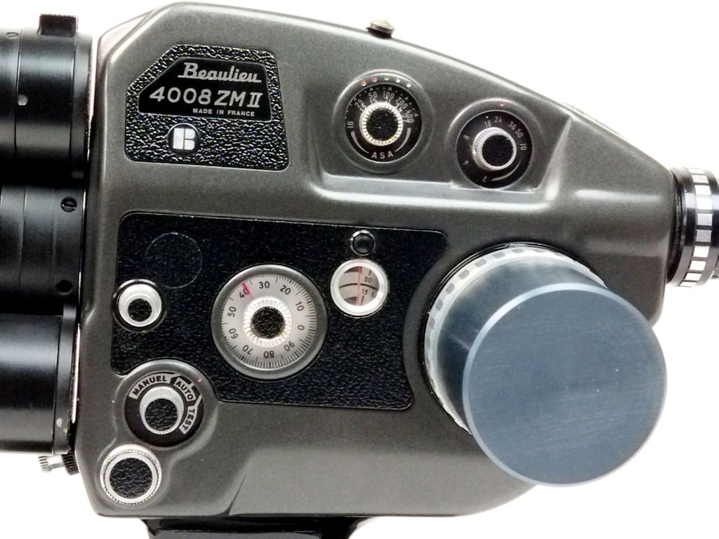 Beaulieu 4008 ZMII + Matte box + Video-assist + Base + Wooden grip (216MB) - Image 21