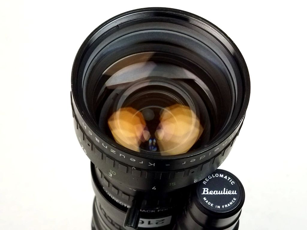 Beaulieu 4008 ZMII + Matte box + Video-assist + Base + Wooden grip (216MB) - Image 27
