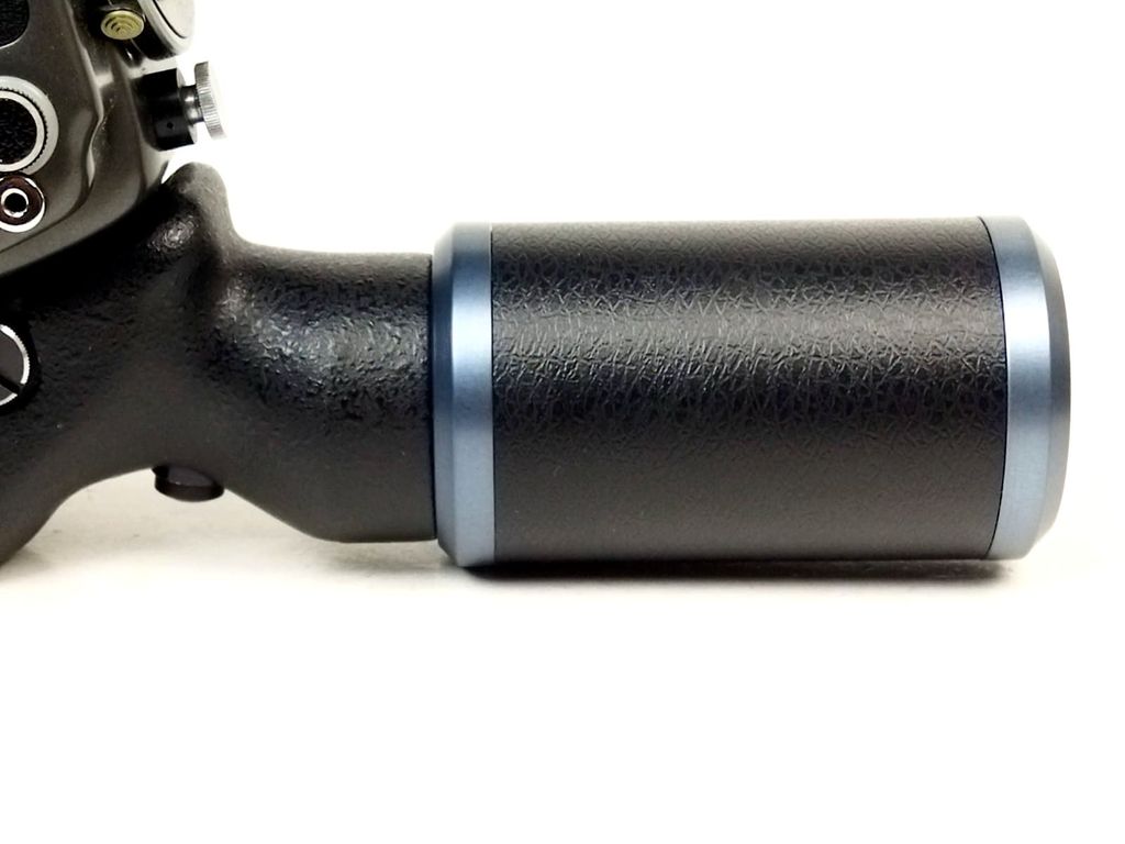 Original grip for Beaulieu R16/2016 with FullWat 3800 mAh battery - Image 5